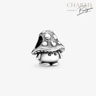 Малък герой