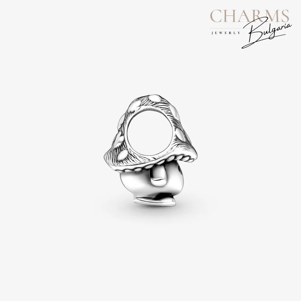 Малък герой