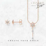 Розови снежинки