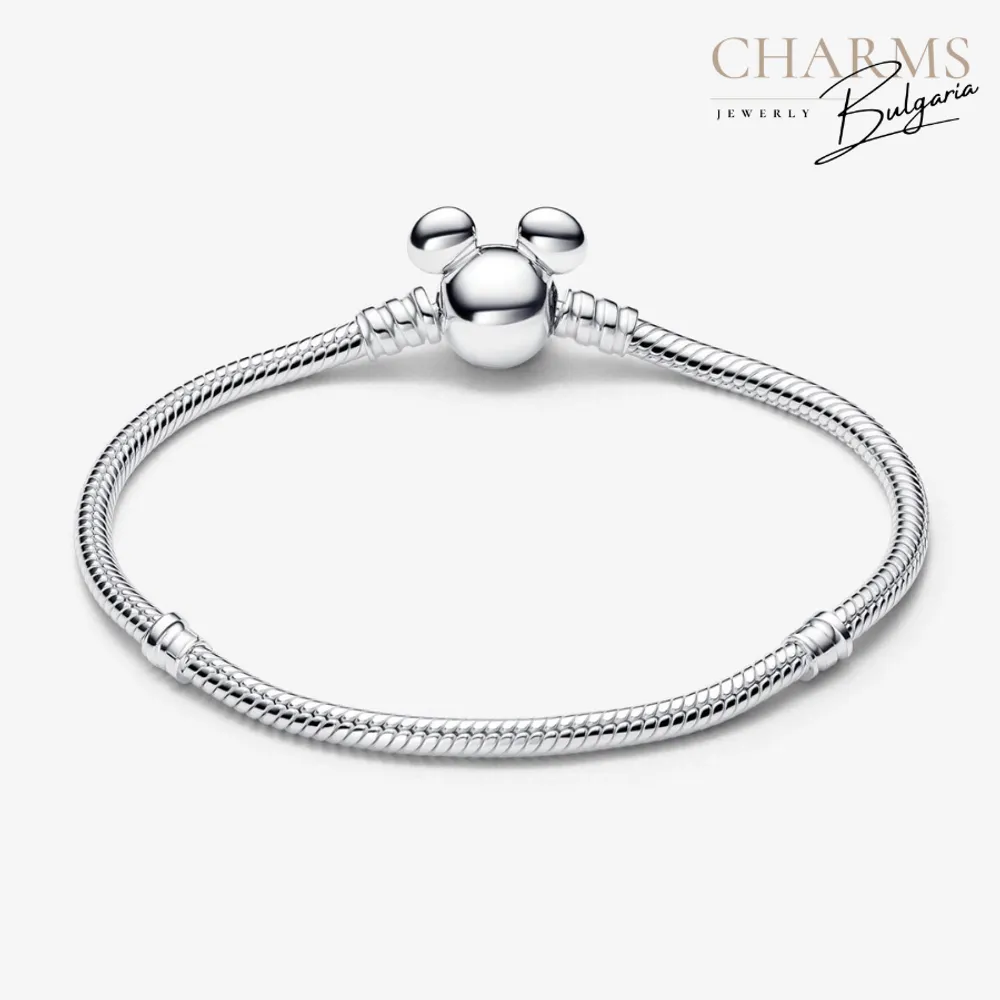 Светът на Дисни